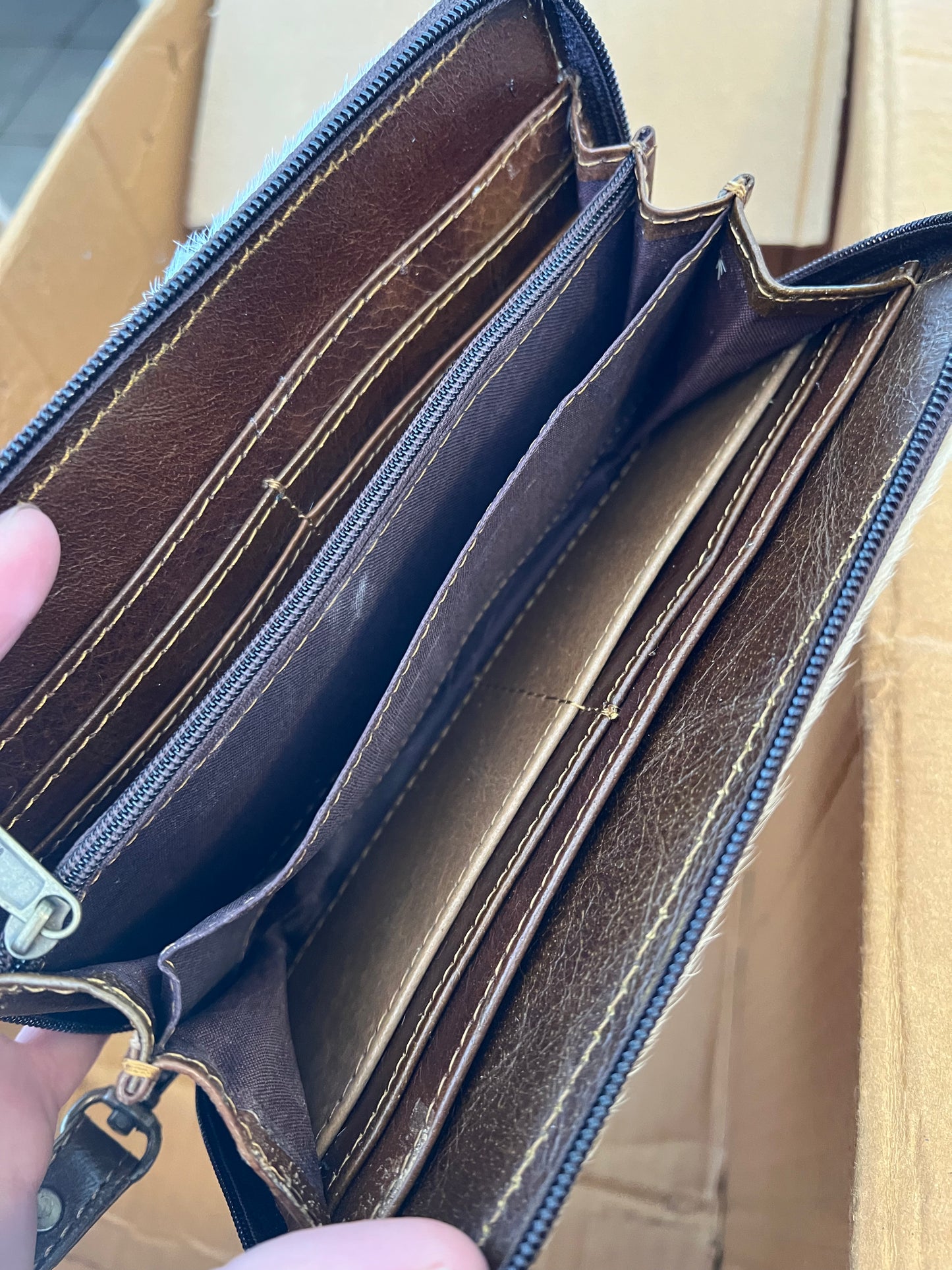 SECONDS Cowhide wallet