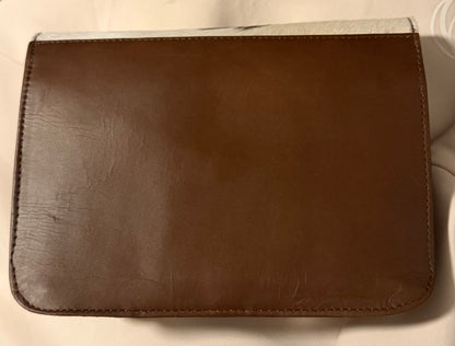 SECONDS - Triple pocket crossbody bag