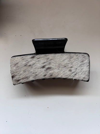 Cowhide claw clip #31