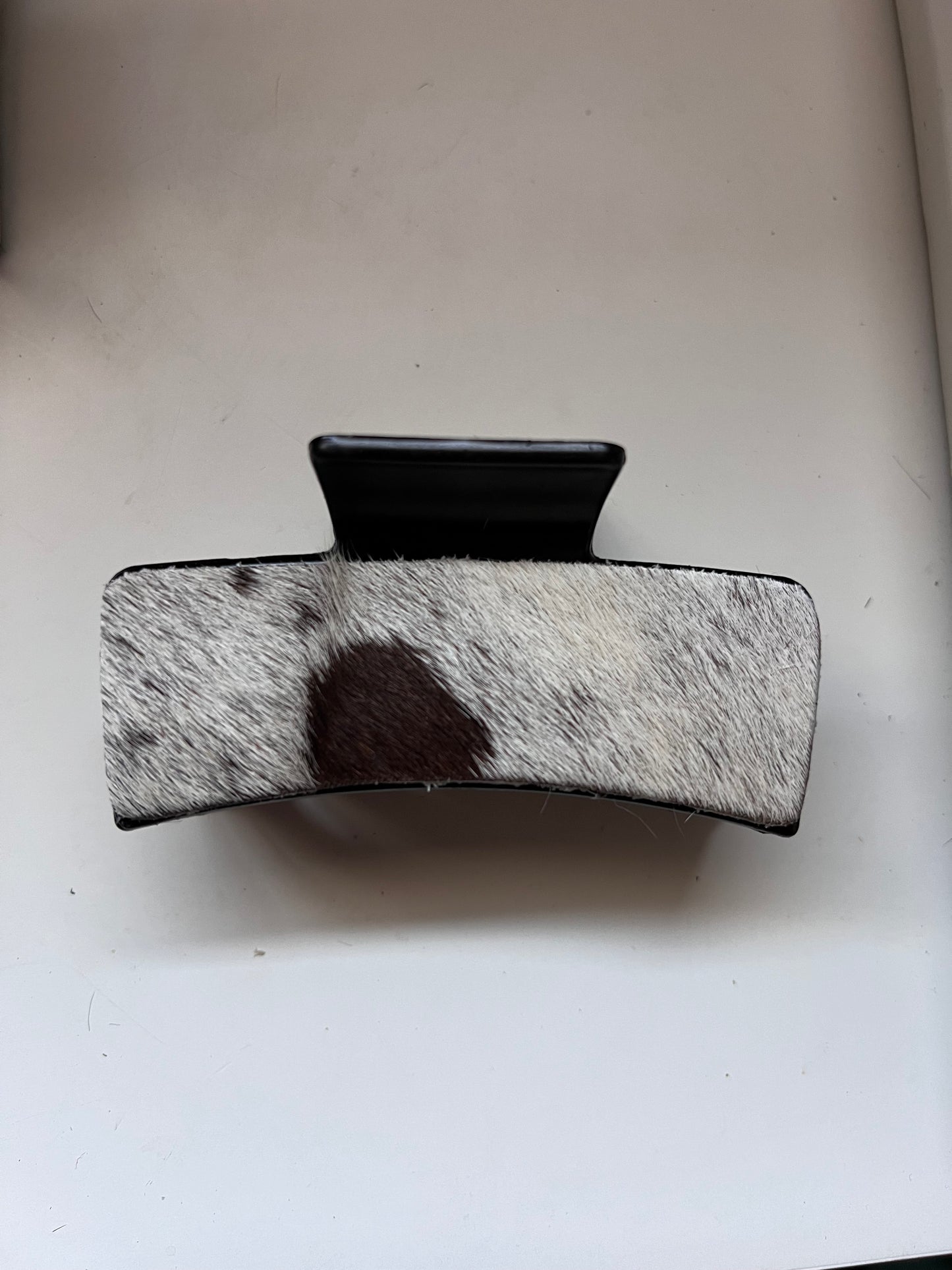 Cowhide claw clip #9