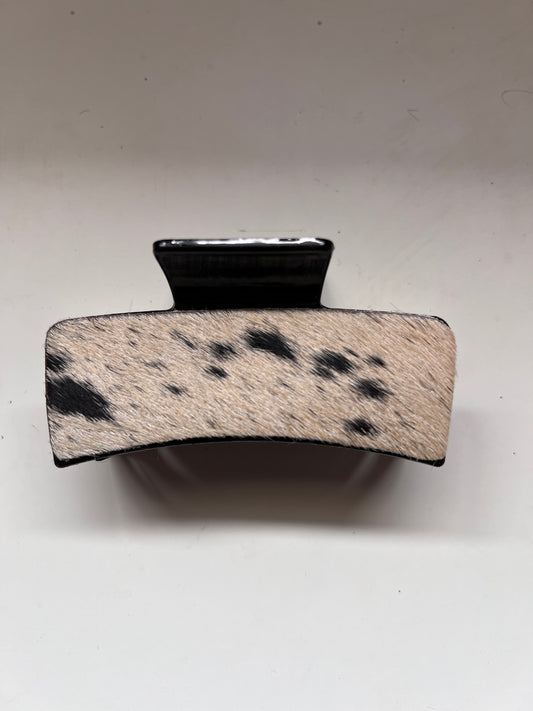 Cowhide claw clip #22