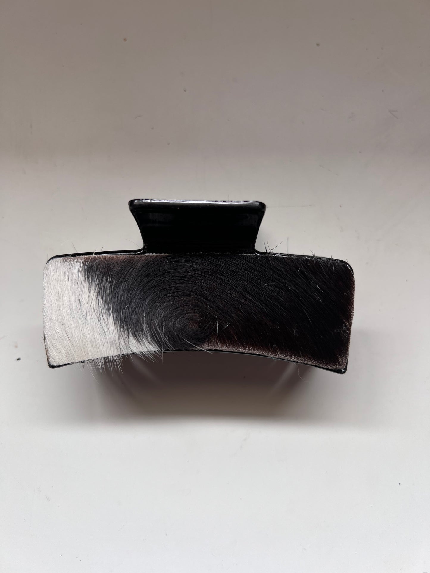 Cowhide claw clip #21