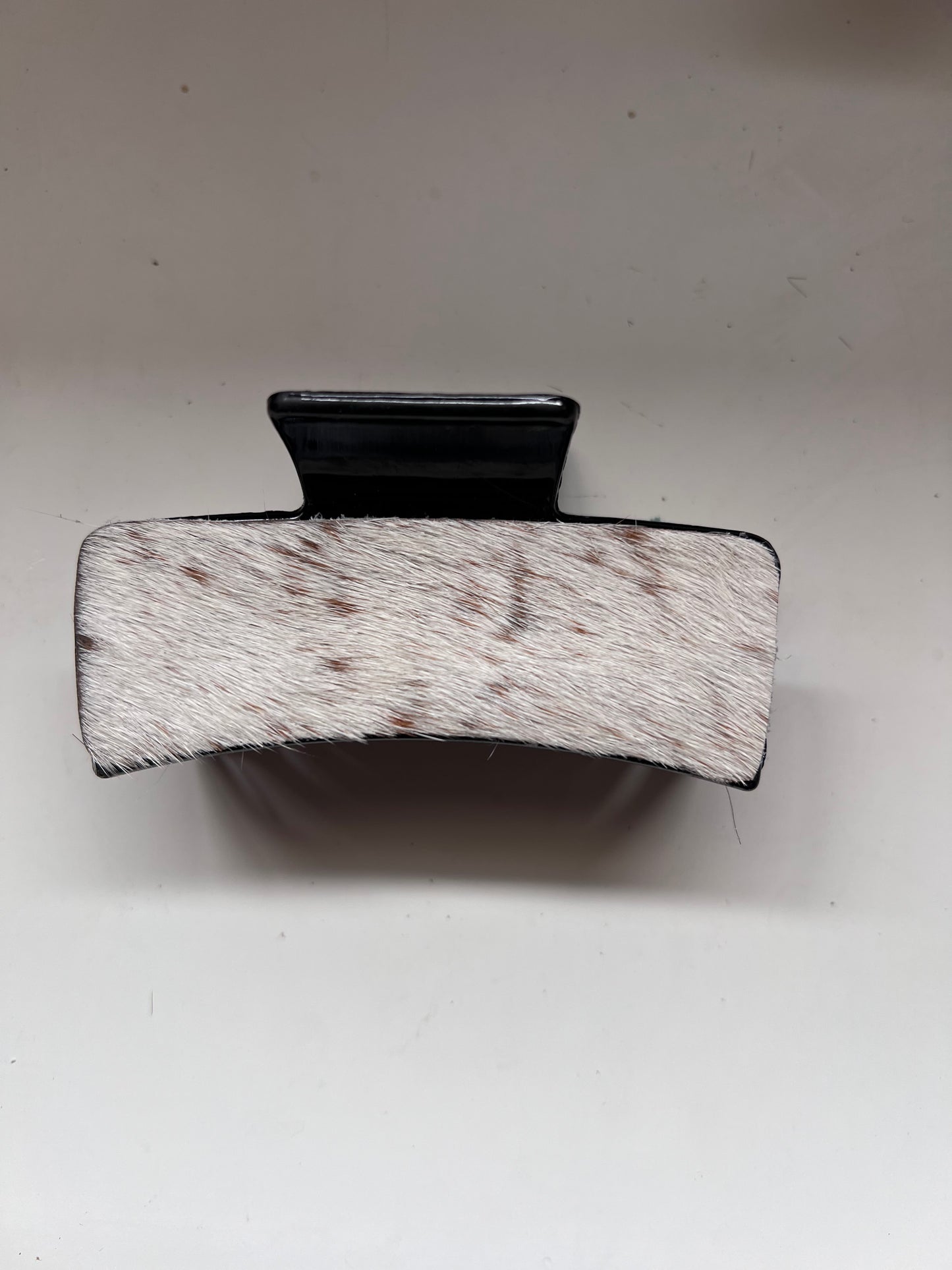 Cowhide claw clip #10