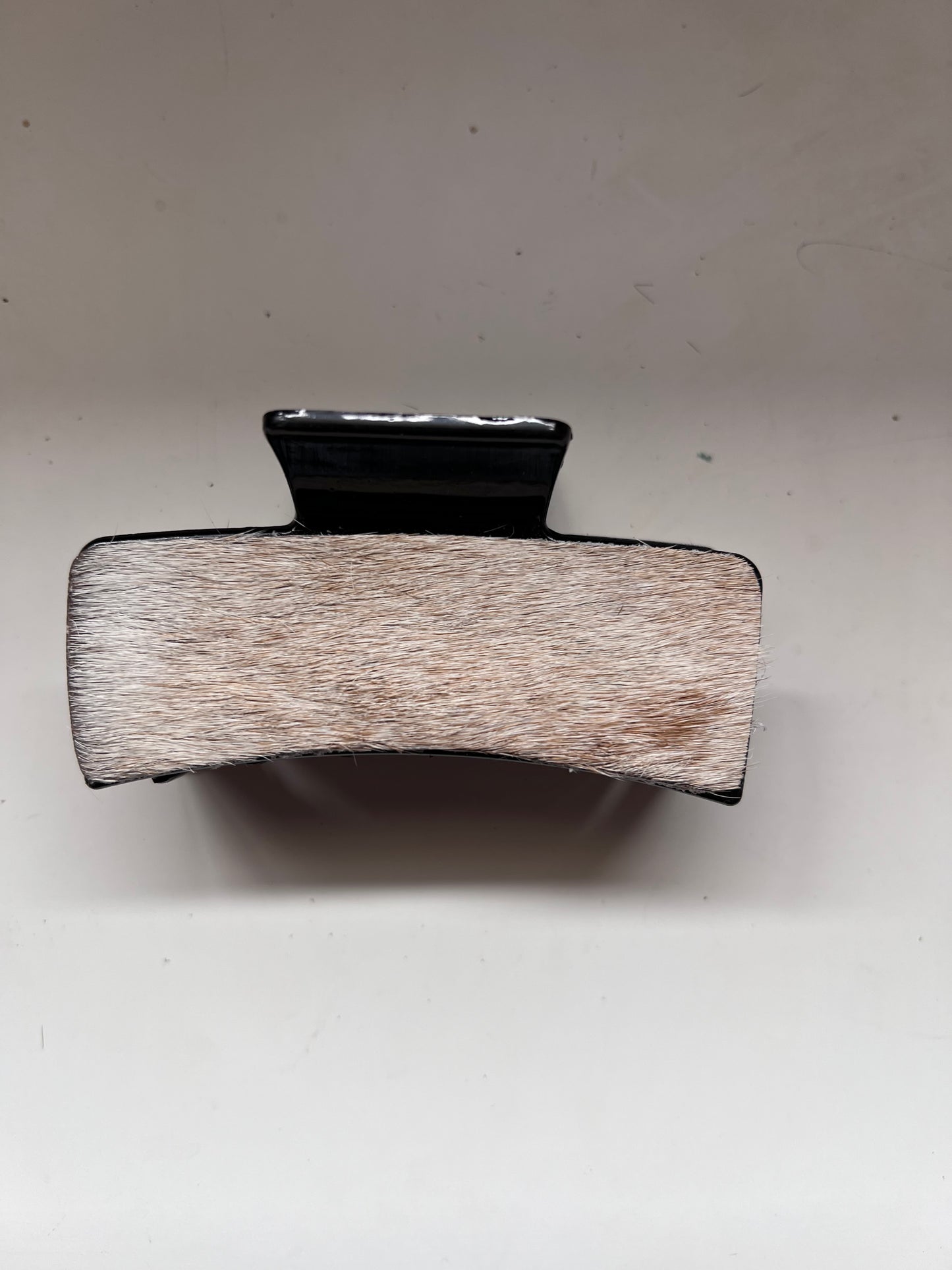 Cowhide claw clip #14