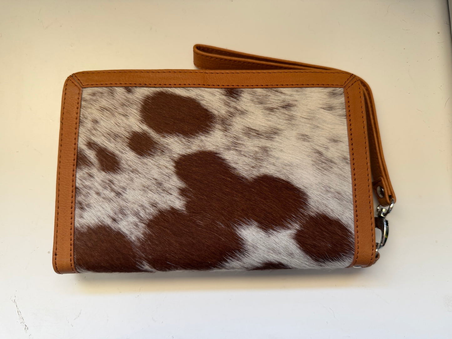 Large closed wallet #14