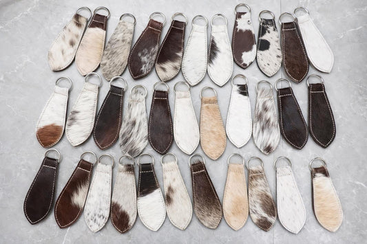 Magnetic cowhide hat clip