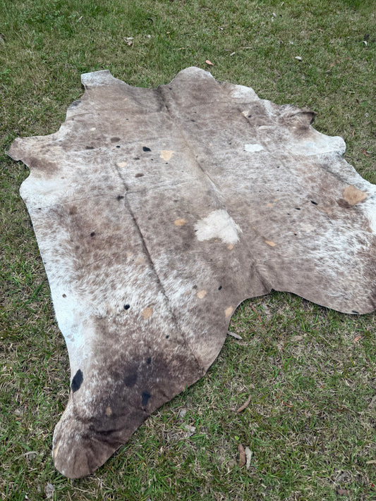 Cowhide rug #15