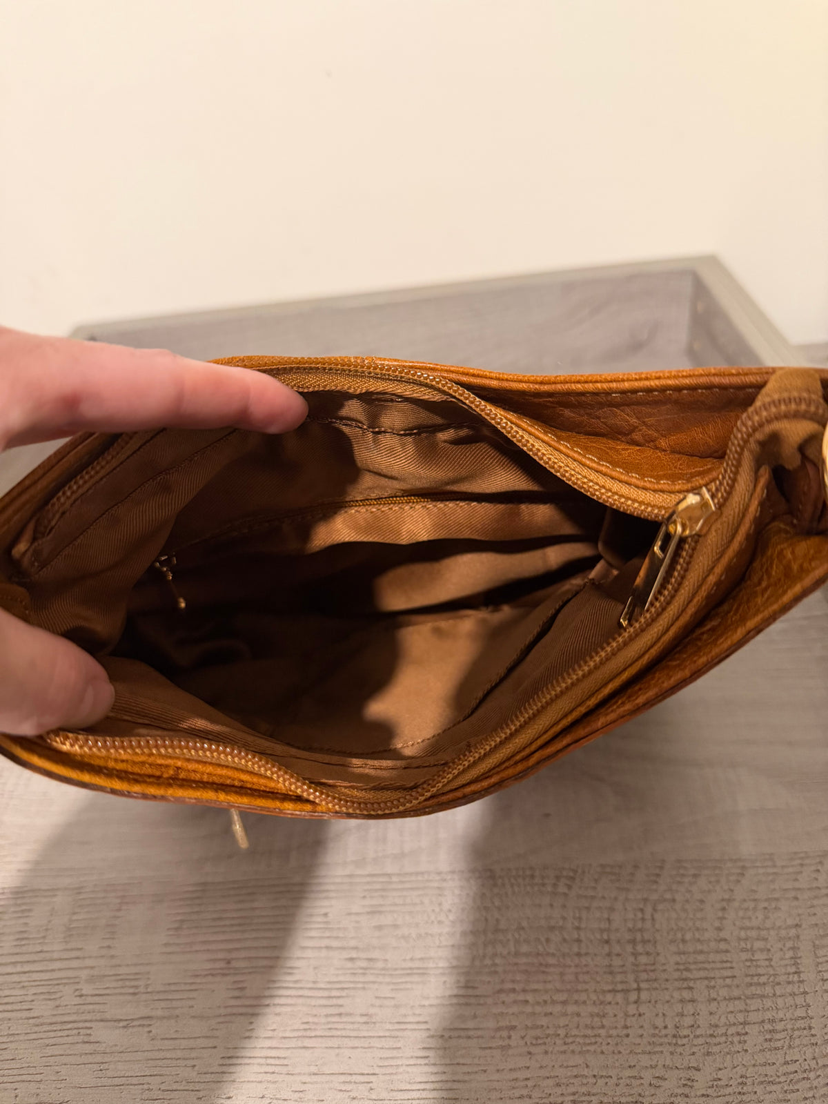 Tooled cowhide handbag #3