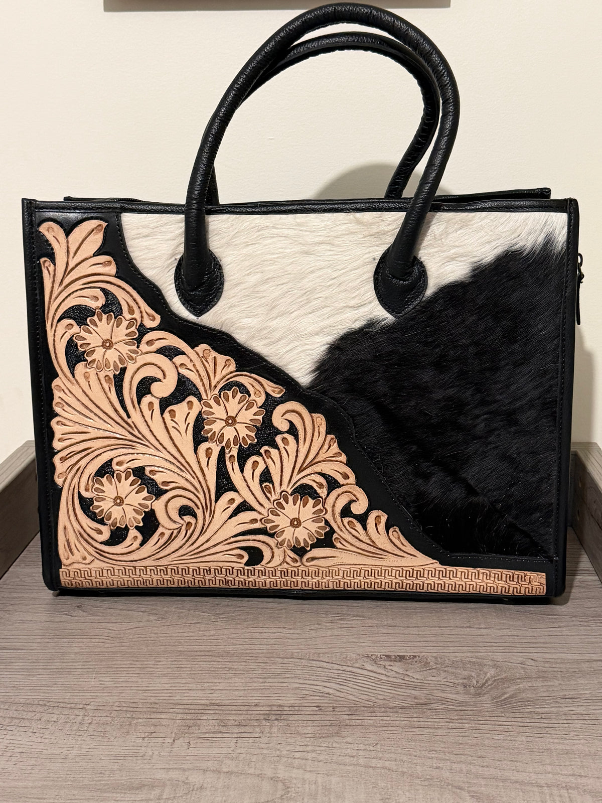 Tooled cowhide tote bag #4